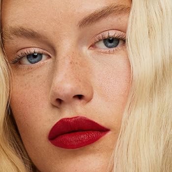 ILIA CASE STUDY Lip Sketch Hydrating Crayon NEW UNUSED BOXED - Picture 1 of 6